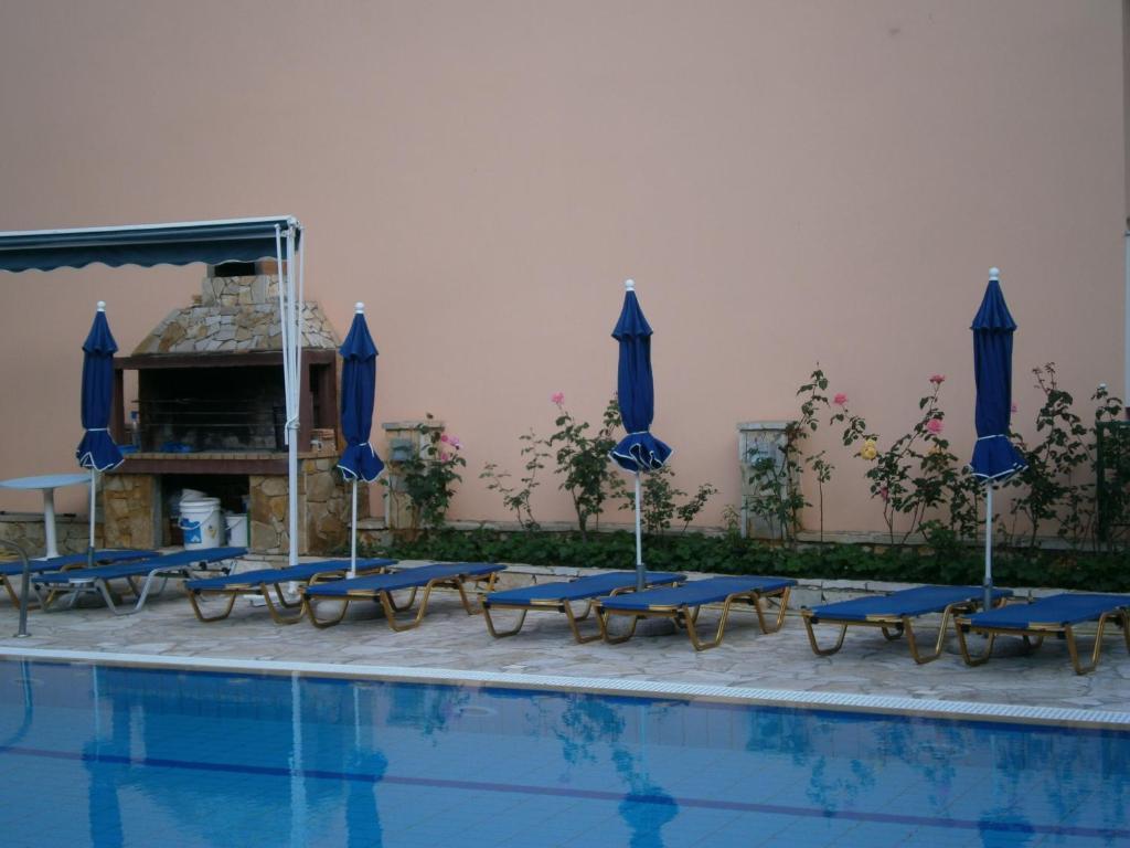 Petros Studios Poros  Extérieur photo