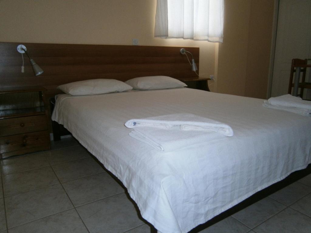 Petros Studios Poros  Chambre photo