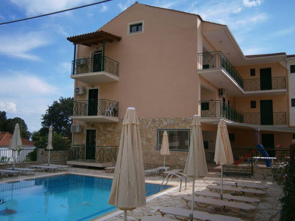 Petros Studios Poros  Extérieur photo