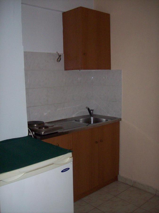 Petros Studios Poros  Extérieur photo
